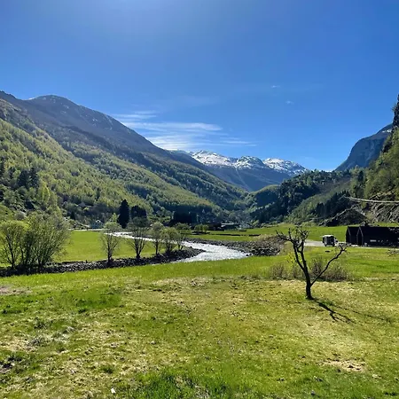 Flam Retreat *