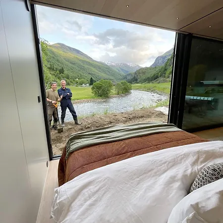 Flam Retreat * Aurland