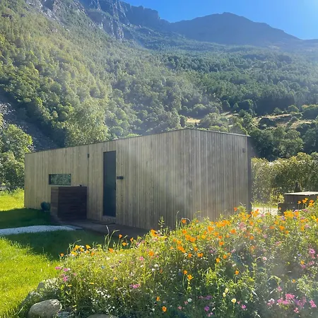 Flam Retreat