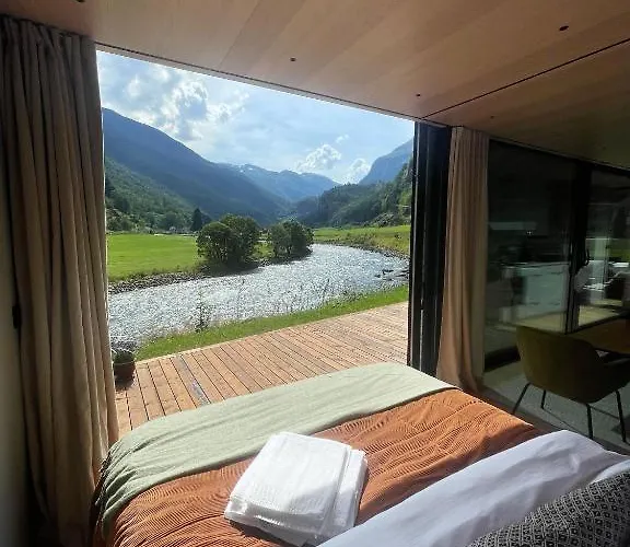 Flam Retreat *