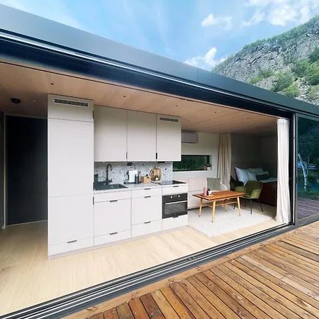 Alojamento de Turismo Selvagem Flam Retreat *