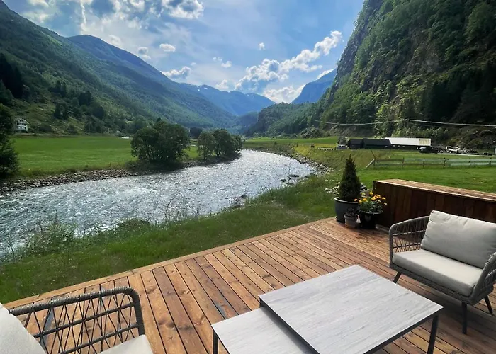 Flam Retreat *