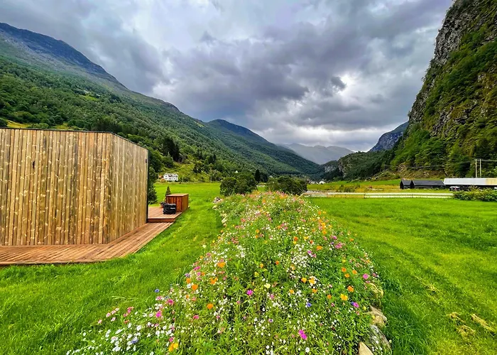 Flam Retreat Alojamento de Turismo Selvagem *